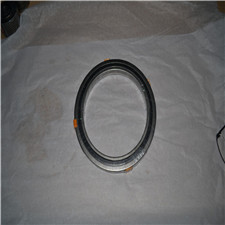 metal+ graphite gasket.
